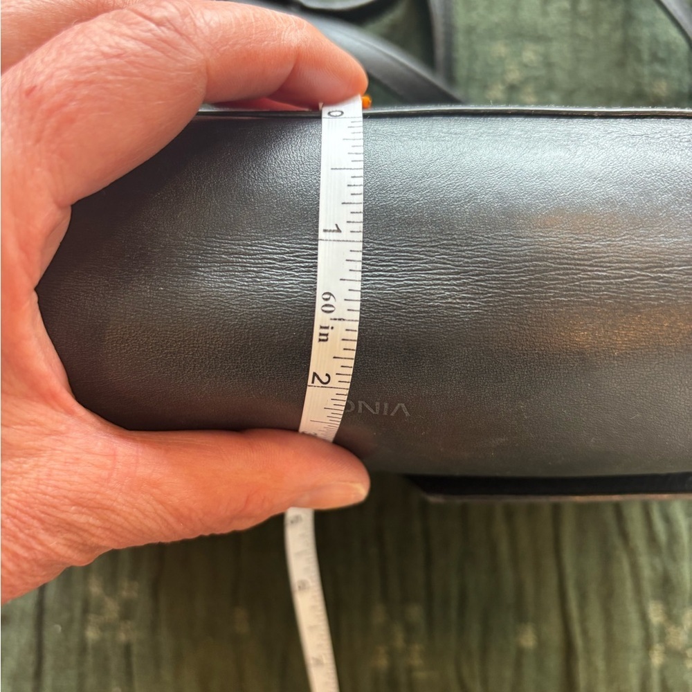 Vince Black Leather Crossbody with Pointed Magnetic Flap 214 - Picture 6 of 10